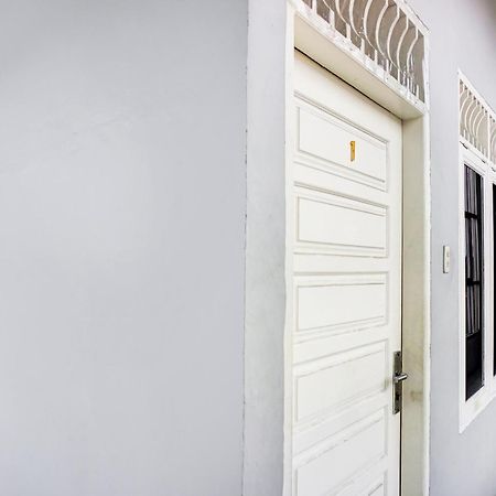 Oyo 93071 Home Stay Kembar Syariah Binjai Exteriér fotografie